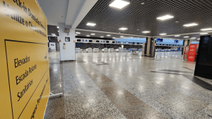 Aeropuerto de Porto Alegre volverá a atender pasajeros el próximo lunes 15 de julio